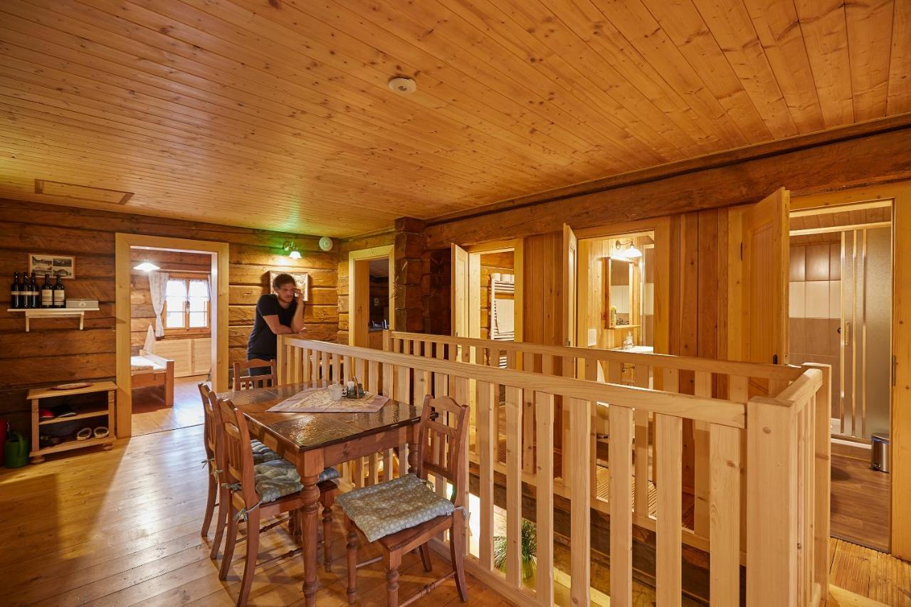 Volarska Roubenka Guest House Volary Bagian luar foto